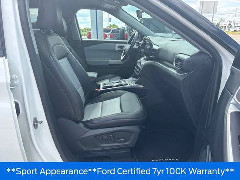 Used 2024 Ford Explorer XLT w/ Equipment Group 202A AWD/4WD image 26