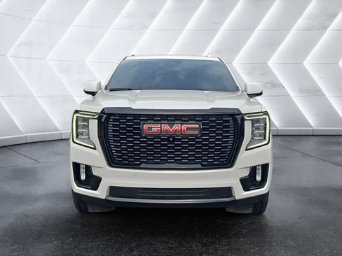 Used 2023 GMC Yukon XL SLT w/ SLT Premium Package RWD image 8