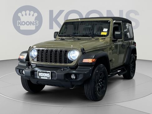 Used 2026 Jeep Wrangler Sport AWD/4WD image 1