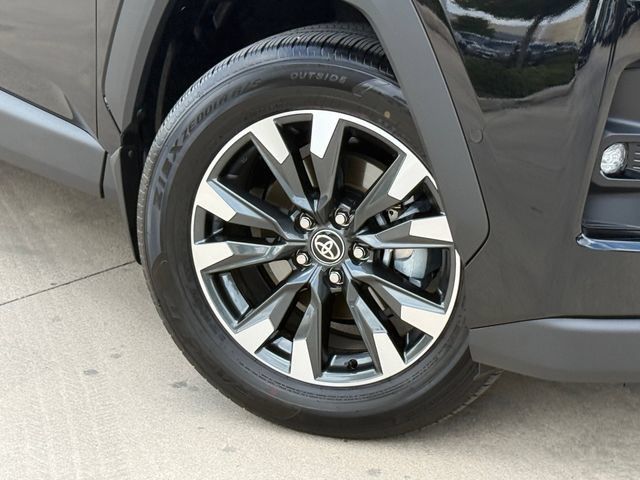 Used 2026 Toyota RAV4 Limited AWD/4WD image 2