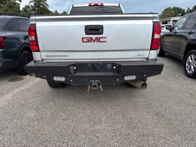 Used 2017 GMC Sierra 2500 SLT w/ Duramax Plus Package AWD/4WD image 5