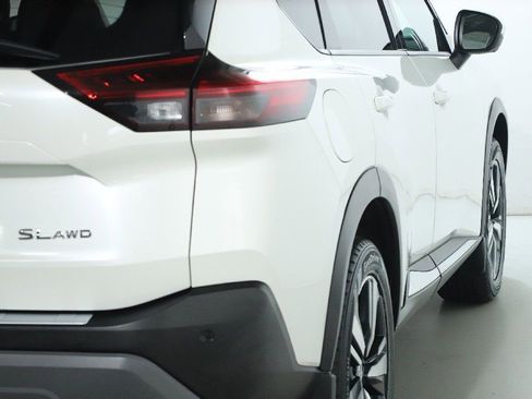 Certified 2021 Nissan Rogue SL image 49