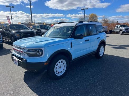 New 2025 Ford Bronco Sport Heritage w/ Convenience Package image 3