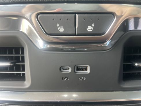 New 2026 GMC Sierra 1500 Denali w/ Technology Package AWD/4WD image 26