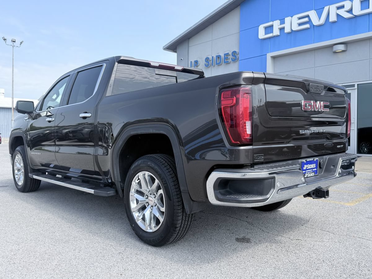 Used 2021 GMC Sierra 1500 SLT RWD image 4