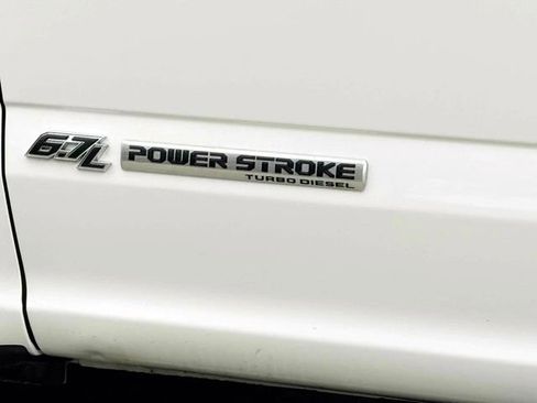Used 2018 Ford F250 XL w/ Power Equipment Group AWD/4WD image 11