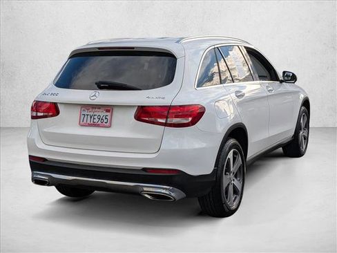 Used 2016 Mercedes-Benz GLC 300 4MATIC image 5
