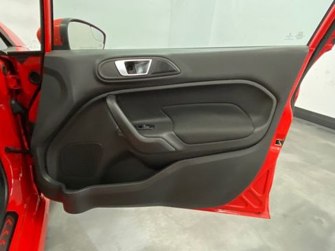 Used 2014 Ford Fiesta ST w/ ST Recaro Package image 41