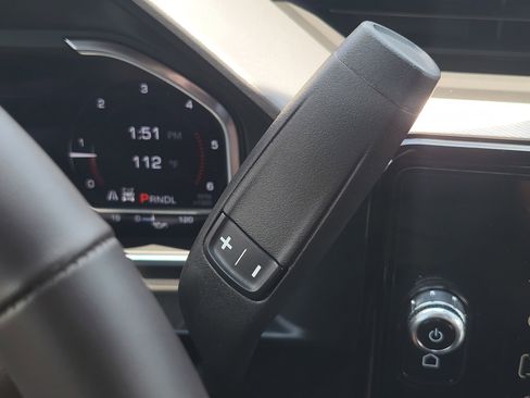 Used 2024 GMC Sierra 2500 Denali w/ Denali Reserve Package image 16