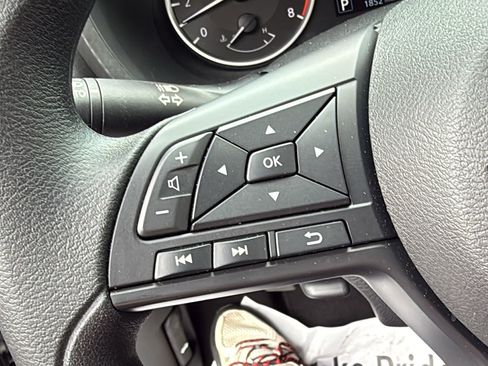 Certified 2025 Nissan Sentra S FWD image 10