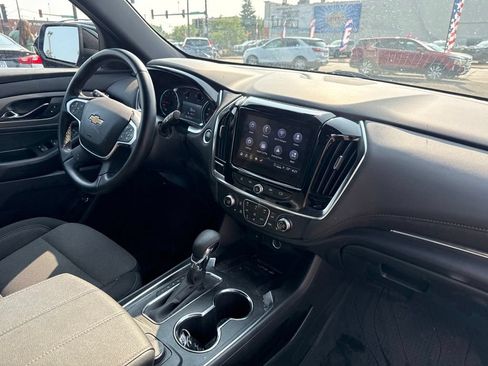 Used 2023 Chevrolet Traverse LT w/ Rear Camera Mirror Package AWD/4WD image 36
