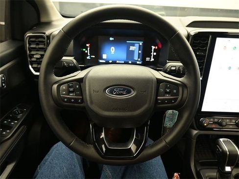 Used 2024 Ford Ranger XLT w/ Technology Package image 20