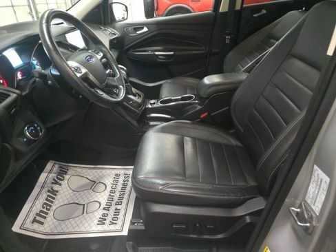 Used 2014 Ford Escape Titanium FWD image 16