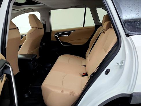 Certified 2023 Toyota RAV4 XLE image 30