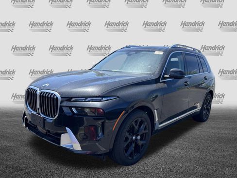 Certified 2026 BMW X7 xDrive40i w/ Executive Package AWD/4WD image 9