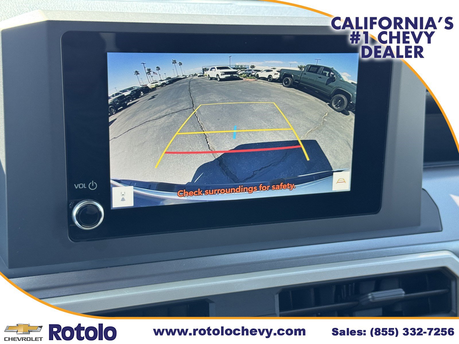 Used 2025 Toyota Tacoma SR5 AWD/4WD image 17