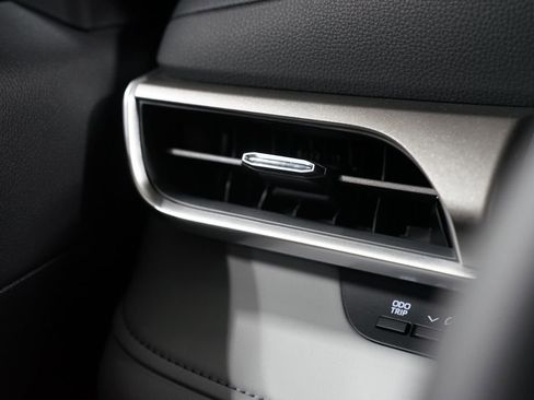New 2026 Toyota Highlander XLE AWD/4WD image 26