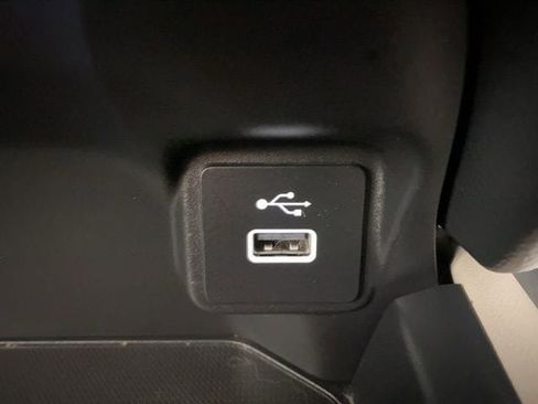Used 2023 Honda HR-V LX image 16