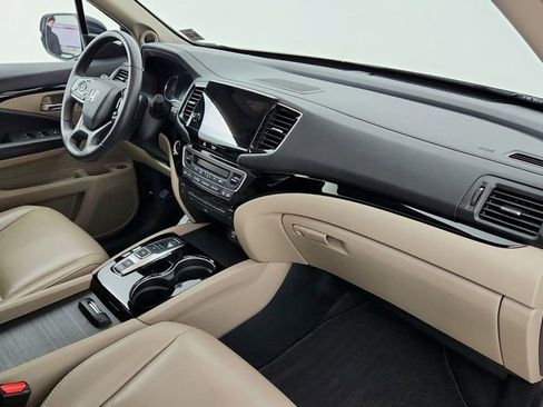 Used 2022 Honda Pilot Touring image 28