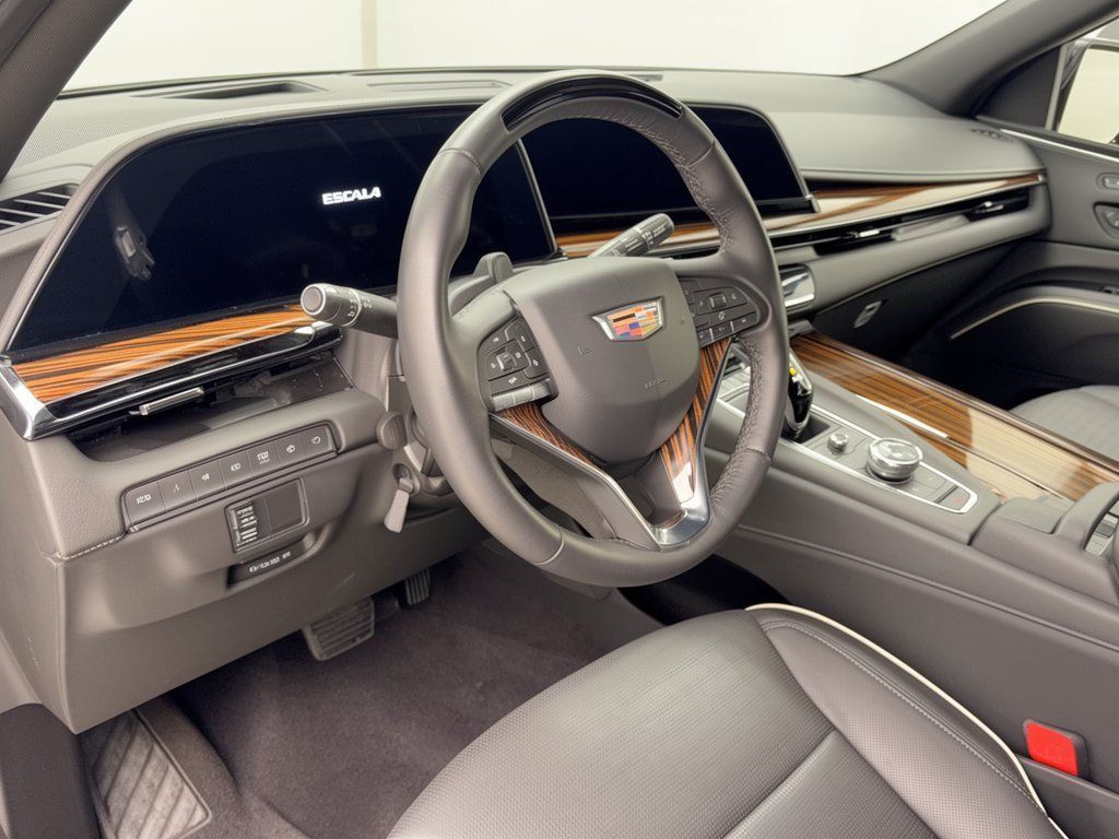 Used 2023 Cadillac Escalade ESV Premium Luxury w/ Performance Package AWD/4WD image 4