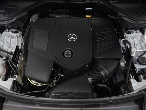 New 2026 Mercedes-Benz GLC 300 GLC 300 image 32