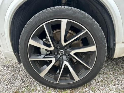 Used 2024 Volvo XC90 B6 Ultimate AWD/4WD image 12