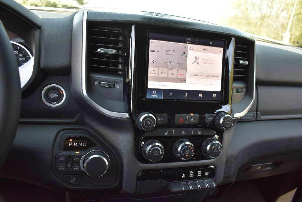 New 2026 RAM 1500 Big Horn AWD/4WD image 17
