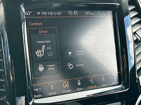 Used 2019 Jeep Cherokee Limited image 20