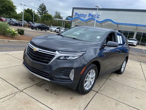 Used 2022 Chevrolet Equinox LT FWD image 4