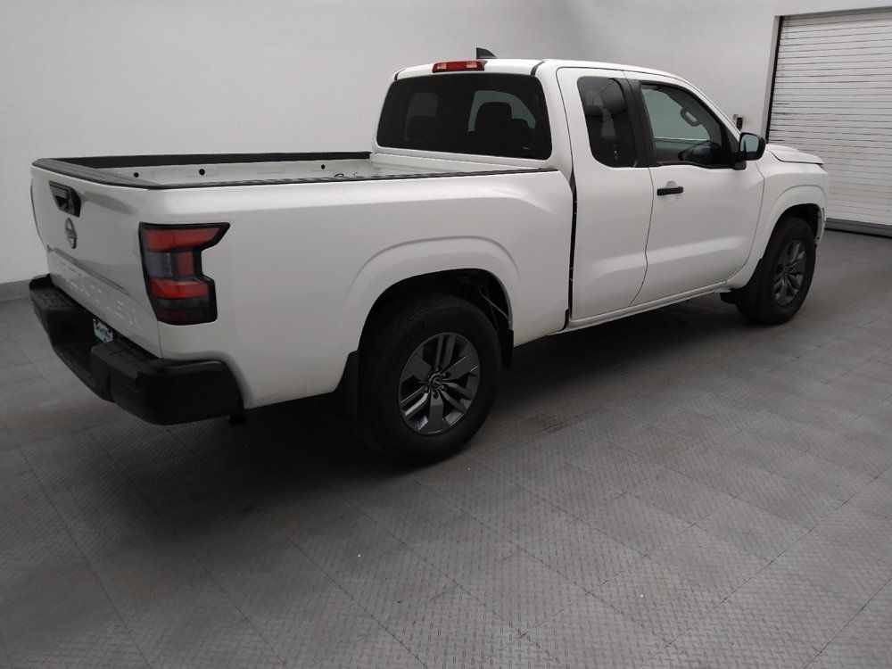 Used 2024 Nissan Frontier S RWD image 10