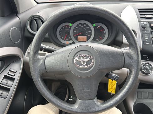 Used 2008 Toyota RAV4 2WD image 29