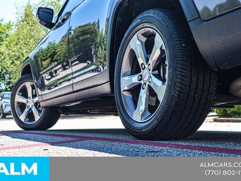 Used 2021 Jeep Grand Cherokee L Limited image 16