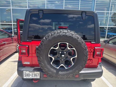 Used 2023 Jeep Wrangler Rubicon w/ Steel Bumper Group AWD/4WD image 4