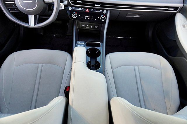 Certified 2025 Hyundai Sonata SEL FWD image 29