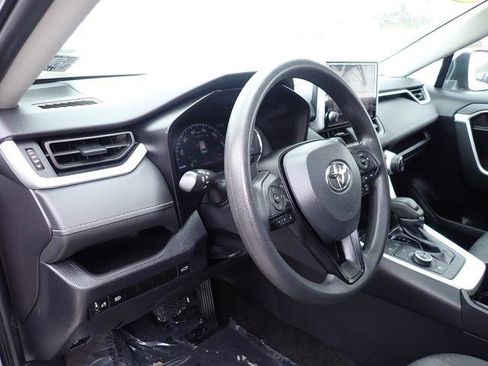 Certified 2023 Toyota RAV4 XLE w/ Convenience Package image 14