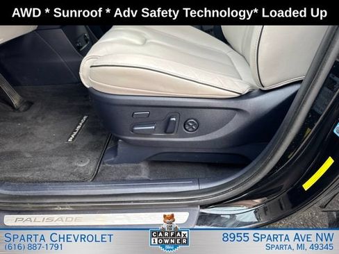 Used 2022 Hyundai Palisade Limited AWD/4WD image 13