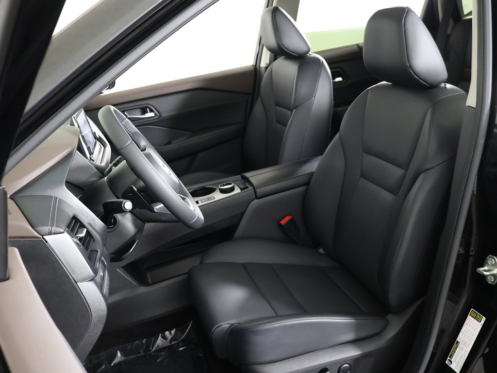 Used 2023 Nissan Rogue SV w/ SV Premium B Package AWD/4WD image 30