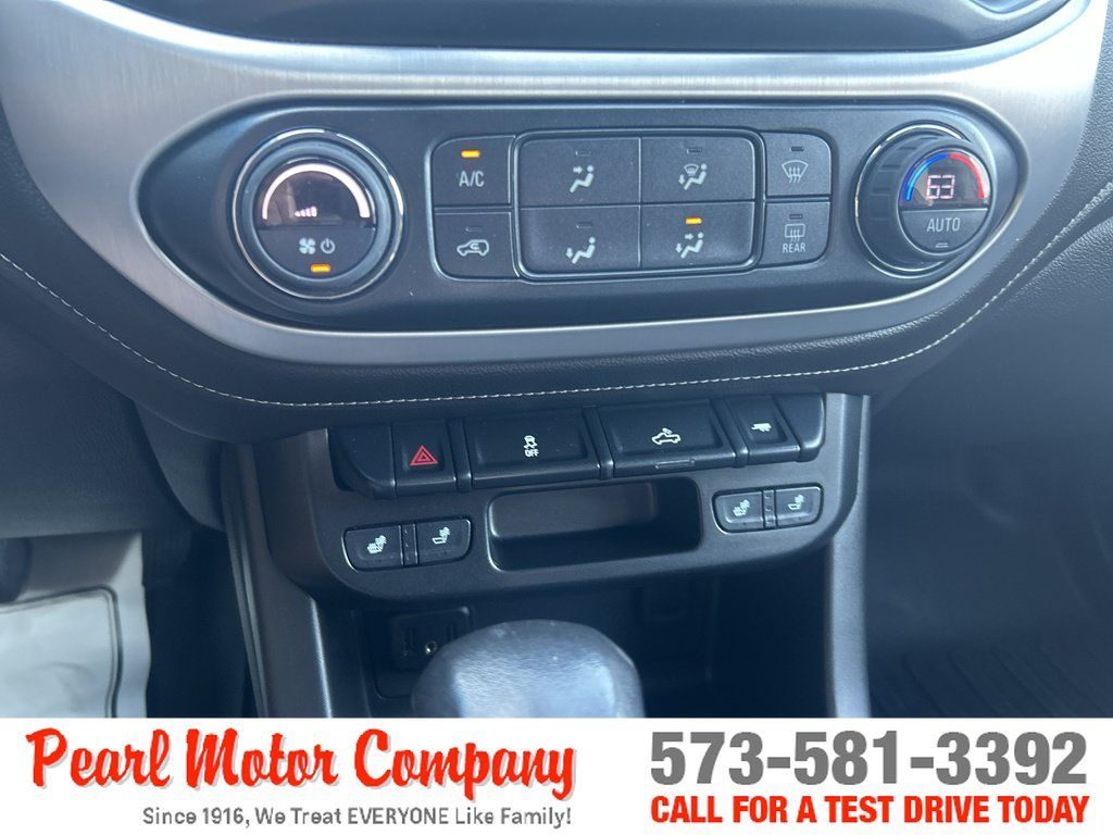 Certified 2022 GMC Canyon Elevation w/ Elevation Premium Package AWD/4WD image 17
