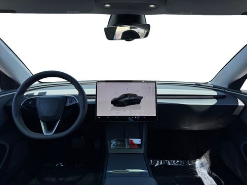Used 2024 Tesla Model 3 Standard Range RWD image 10