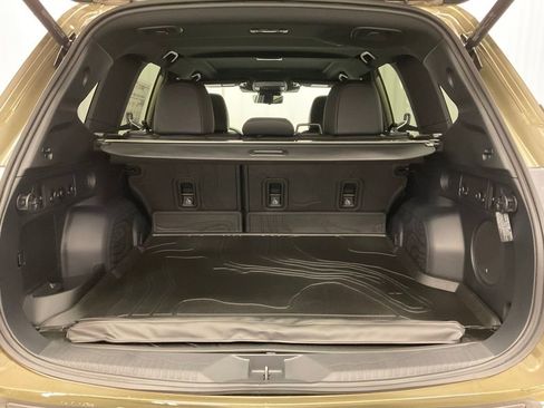 New 2026 Subaru Forester Touring AWD/4WD image 38