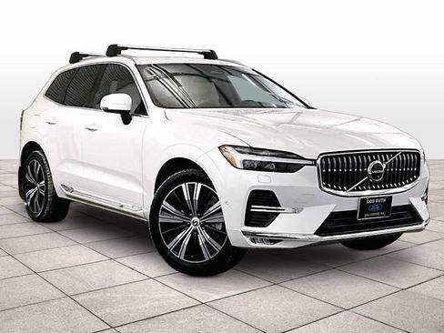 Used 2022 Volvo XC60 B6 Inscription AWD/4WD image 2