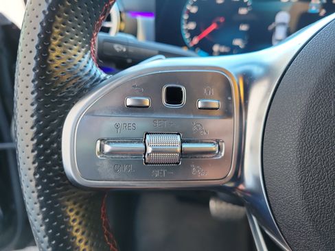 Used 2023 Mercedes-Benz CLA 250 image 30