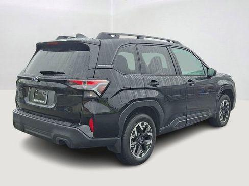 Certified 2026 Subaru Forester Premium AWD/4WD image 6