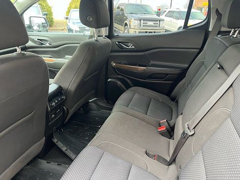 Used 2020 GMC Acadia SLE w/ Driver Convenience Package image 16