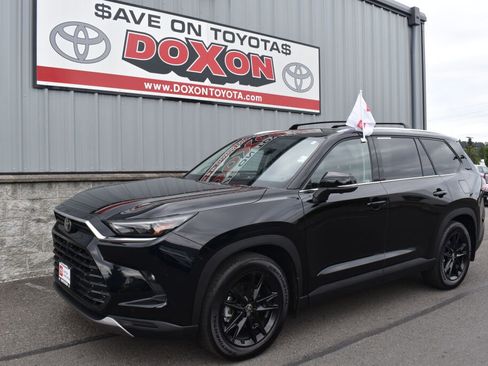Certified 2026 Toyota Grand Highlander AWD image 1