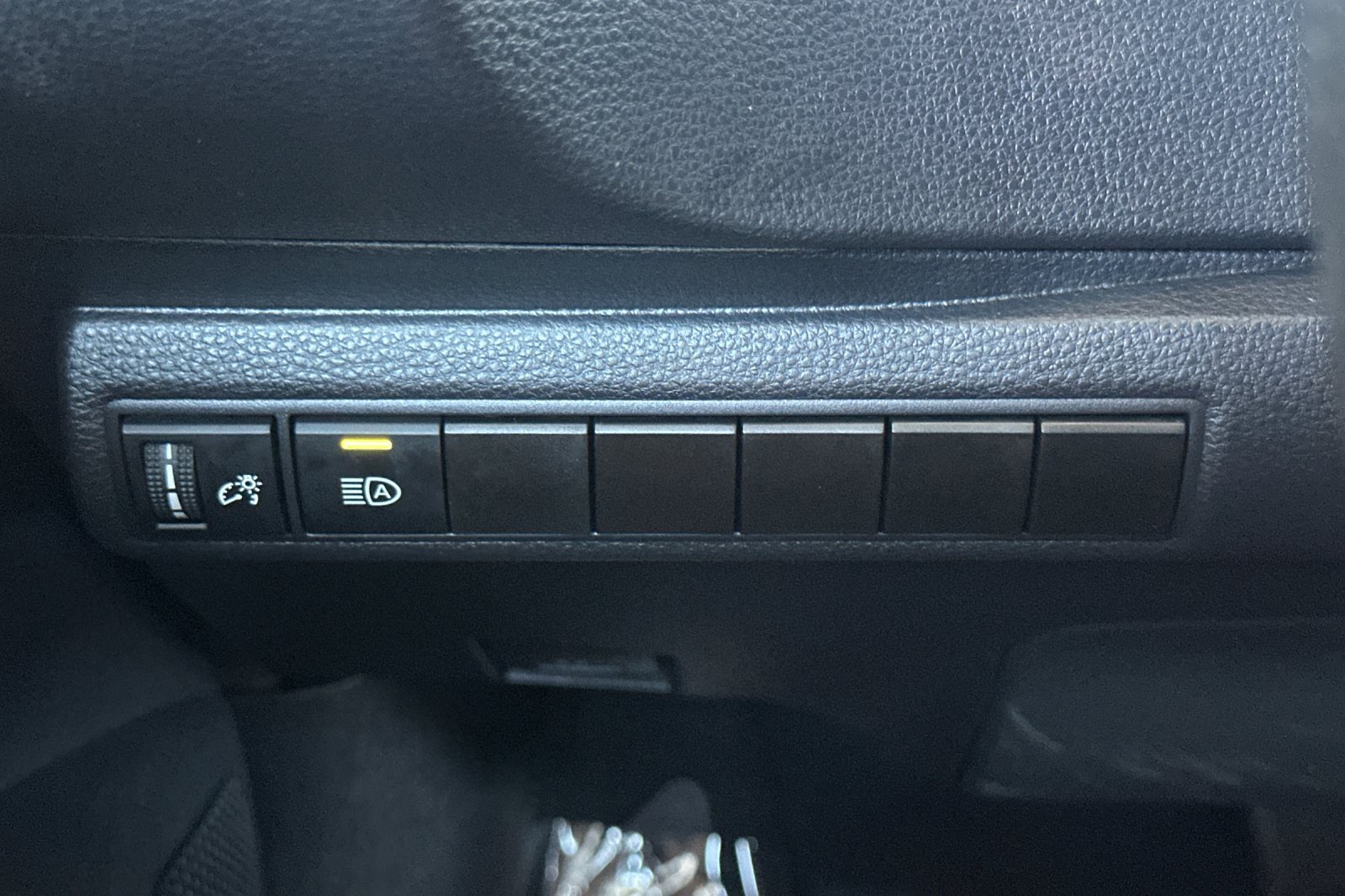 Certified 2024 Toyota Corolla LE FWD image 30