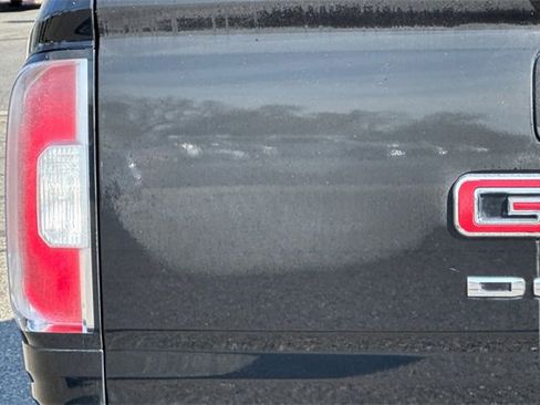 Used 2021 GMC Canyon Denali image 45