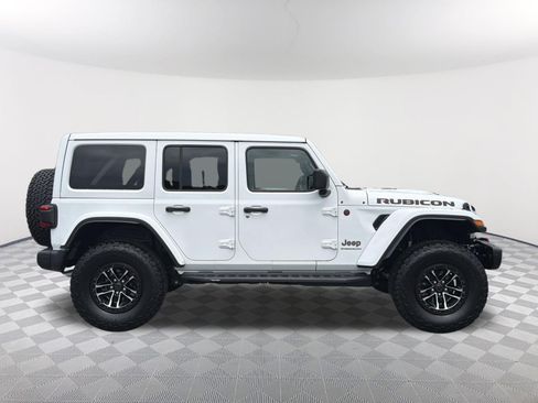 Used 2026 Jeep Wrangler Unlimited Rubicon AWD/4WD image 7
