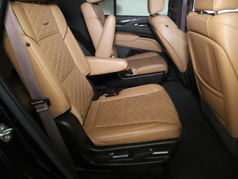 Used 2021 Cadillac Escalade Sport image 35