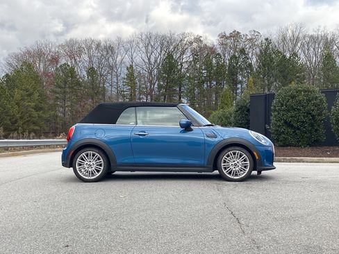 Used 2022 MINI Cooper Convertible image 24